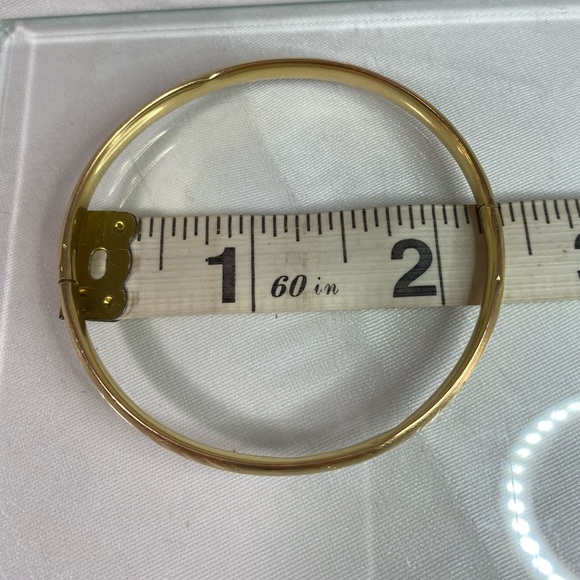 14K YELLOW GOLD vintage etched bangle bracelet REAL GOLD - Picture 5 of 17